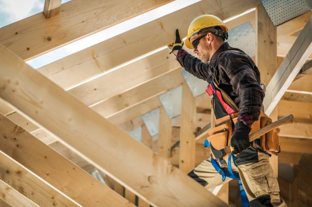 Best Commercial Roofing Services  in Menomonie, WI