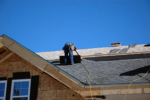 Best Emergency Roof Repair  in Menomonie, WI